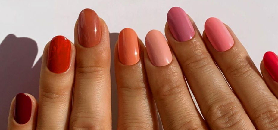 Woman reveals how to take acrylic nails off WITHOUT damaging your nails |  The US Sun